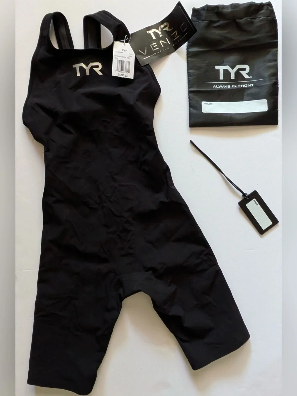 TYR Venzo Open Back Tech Suit Onyx Size 23 NWT FINA Approved Racing Swimsuit